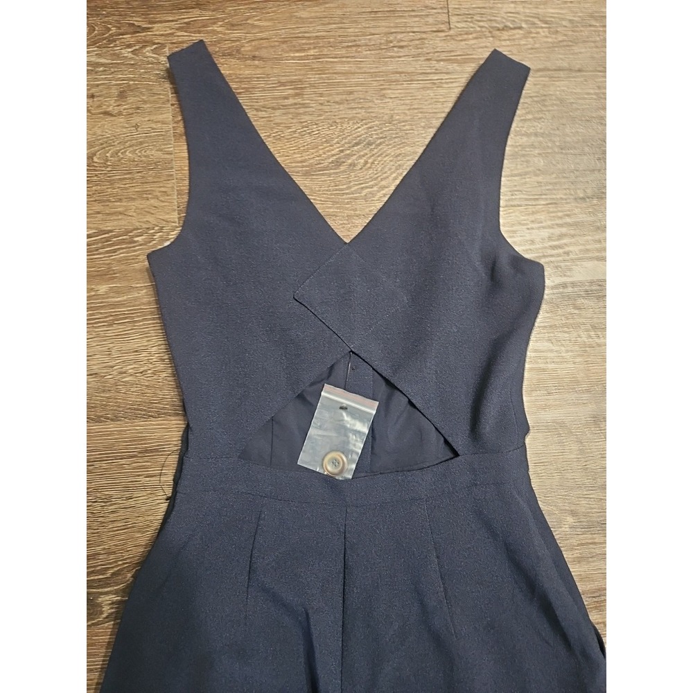 Chelsea 28 Sleeveless Cutout Back Navy Jumpsuit‎ Size 2 - Picture 7 of 14